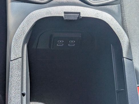 Certified 2025 Toyota RAV4 XLE AWD/4WD image 25