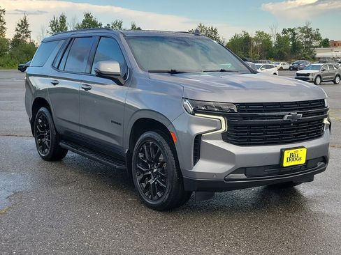 Used 2022 Chevrolet Tahoe RST w/ Luxury Package AWD/4WD image 3