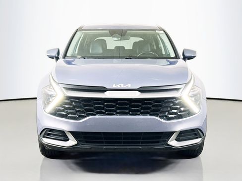 Used 2023 Kia Sportage EX FWD image 2
