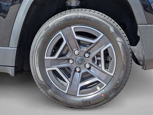 New 2026 Jeep Cherokee Limited AWD/4WD image 9