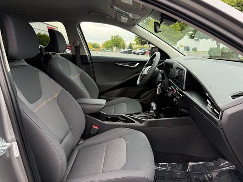 Certified 2024 Kia Niro LX FWD image 12