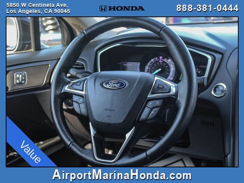 Used 2019 Ford Fusion Energi Titanium image 16