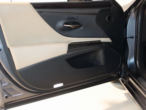 Used 2021 Lexus ES 250 w/ Premium Package image 29