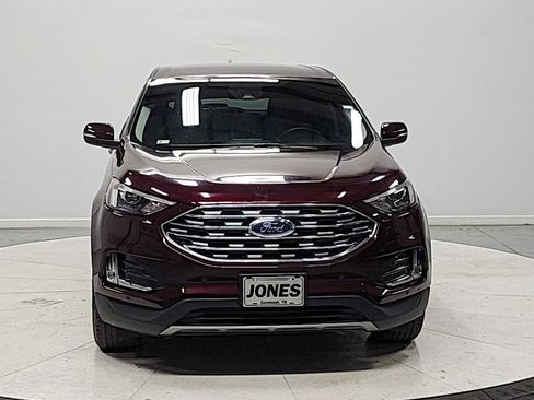 Used 2024 Ford Edge Titanium AWD/4WD image 2