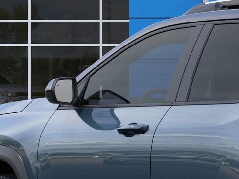 New 2026 Chevrolet Equinox LT image 12