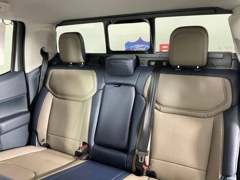 New 2025 Ford Maverick Lariat image 16