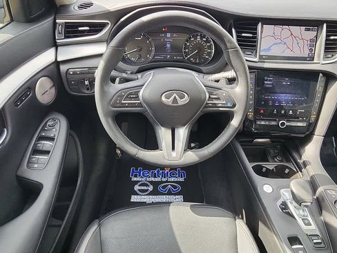 Used 2022 INFINITI QX50 Essential image 8