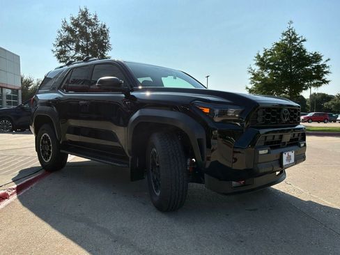 New 2026 Toyota 4Runner TRD Off-Road Premium AWD/4WD image 4