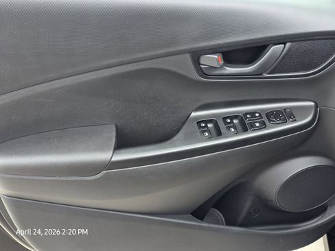 Used 2019 Hyundai Kona SE w/ Cargo Package FWD image 15