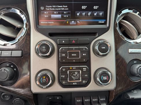 Used 2016 Ford F350 Platinum AWD/4WD image 24