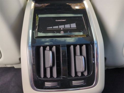 Used 2018 Volvo S90 T5 Momentum w/ Convenience Package image 26