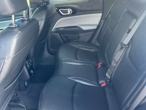 Used 2025 Jeep Compass Limited AWD/4WD image 14