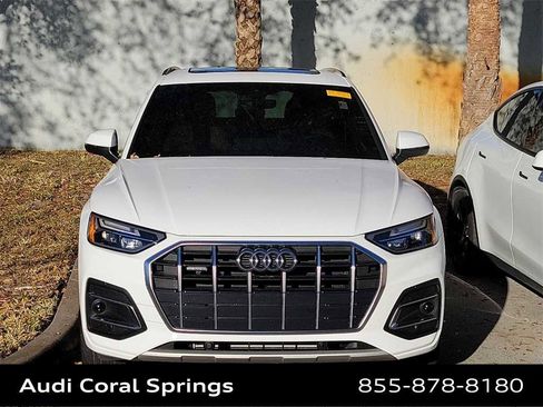 Used 2023 Audi Q5 2.0T Premium w/ Convenience Package image 14