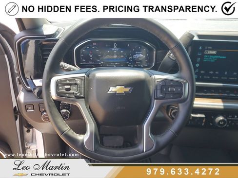 Used 2025 Chevrolet Silverado 1500 LT w/ Safety Package AWD/4WD image 20