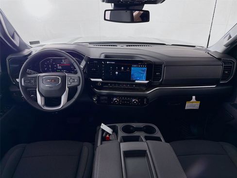 New 2026 GMC Sierra 2500 SLE w/ SLE Value Package; AWD/4WD image 23