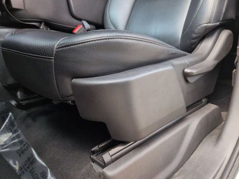 Used 2021 Chevrolet Silverado 1500 Custom Trail Boss w/ Safety Confidence Package AWD/4WD image 19