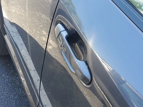 Used 2024 Subaru Crosstrek 2.5i Limited image 5