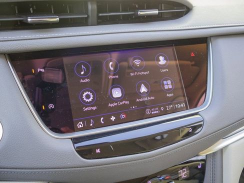 Used 2022 Cadillac XT5 Premium Luxury image 18