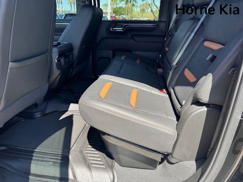 Used 2024 GMC Sierra 3500 AT4 w/ AT4 Premium Plus Package AWD/4WD image 13