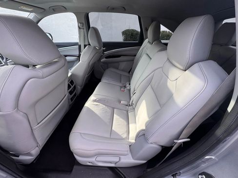 Used 2019 Acura MDX SH-AWD image 18