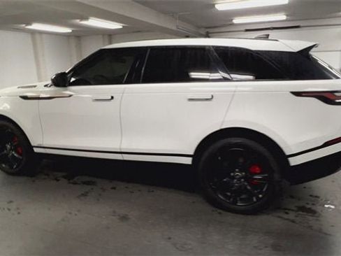 Used 2020 Land Rover Range Rover Velar R-Dynamic S image 6
