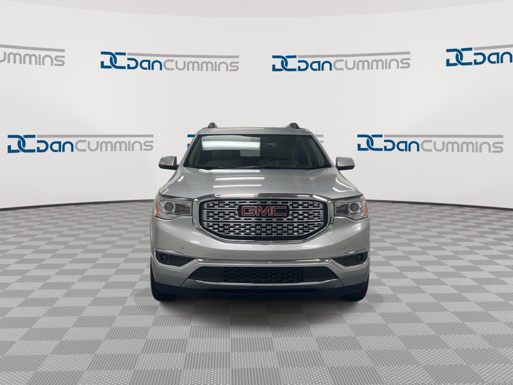 Used 2019 GMC Acadia Denali w/ Technology Package FWD image 3