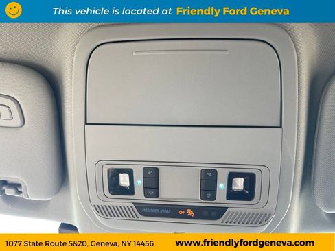 Used 2023 Ford Explorer Limited w/ Equipment Group 301A AWD/4WD image 28
