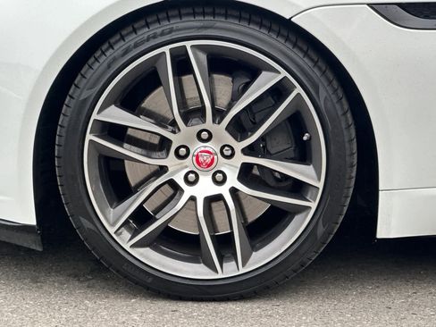 Used 2018 Jaguar F-TYPE R-Dynamic image 35