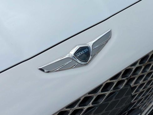 Used 2023 Genesis G70 2.0T AWD/4WD image 31