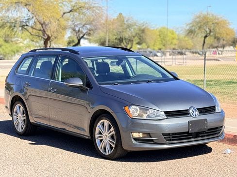 Used 2015 Volkswagen Golf TDI SE FWD image 7