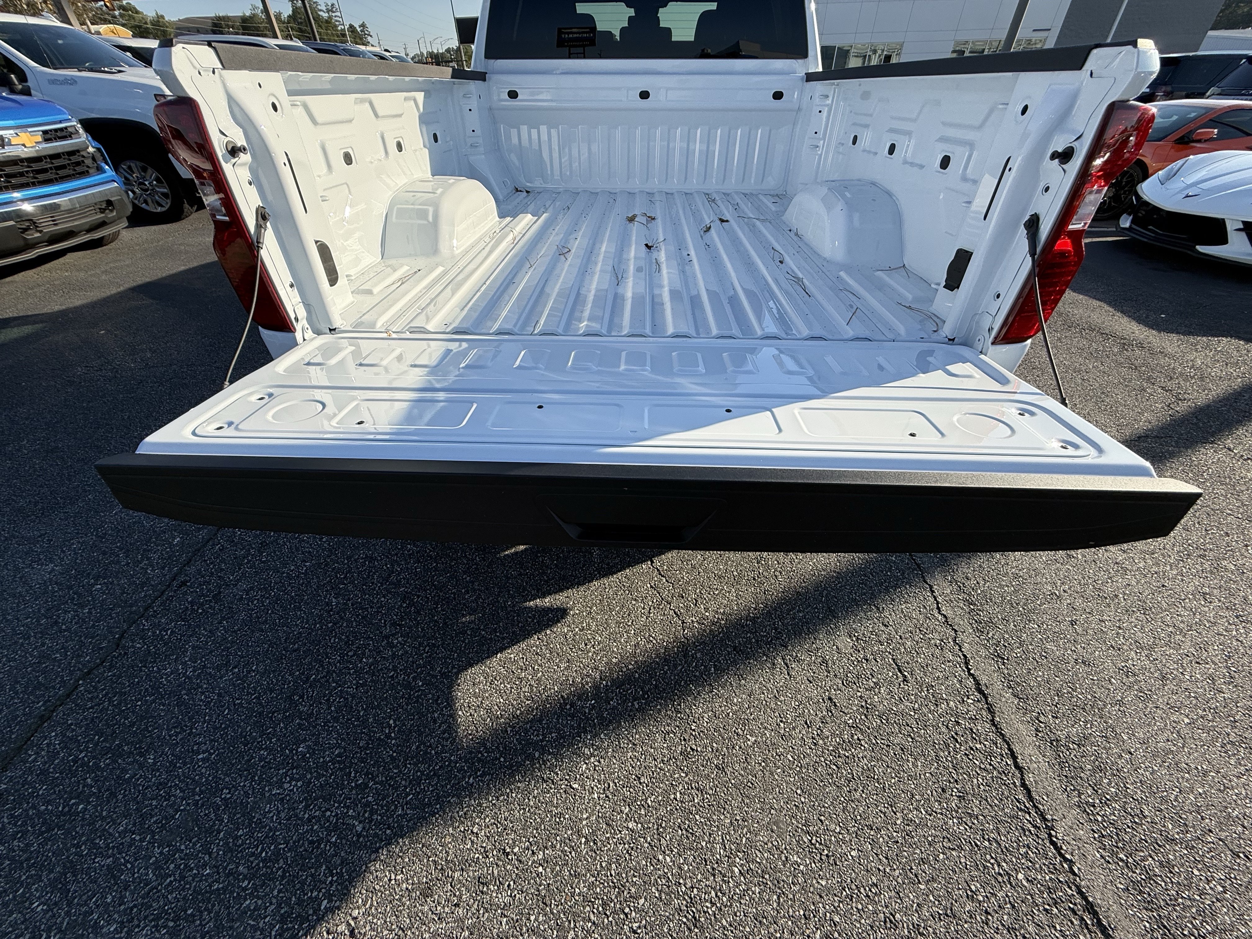 New 2026 Chevrolet Silverado 2500 Custom w/ Custom Convenience Package AWD/4WD image 32