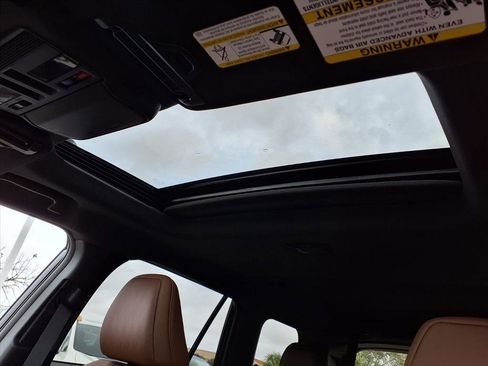 New 2026 Subaru Outback Touring XT image 9