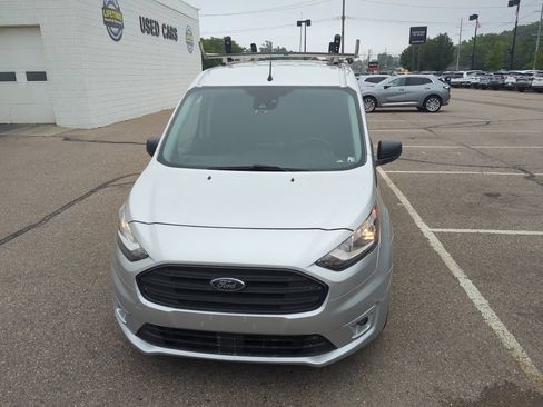 Used 2022 Ford Transit Connect XLT FWD image 2