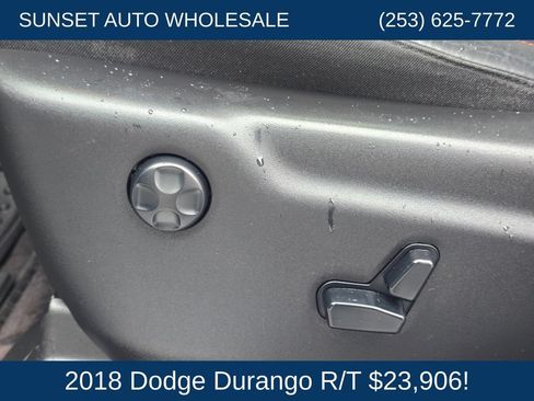 Used 2018 Dodge Durango R/T w/ Technology Group AWD/4WD image 31