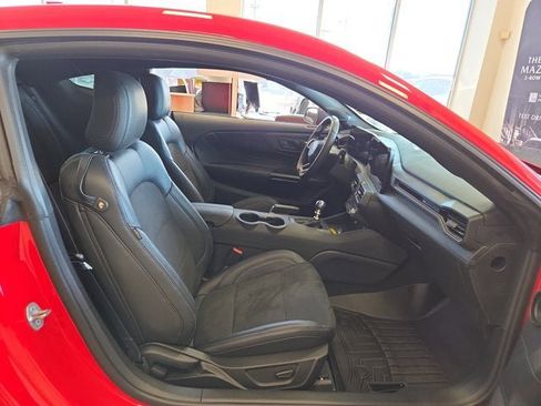 Used 2025 Ford Mustang Dark Horse image 18