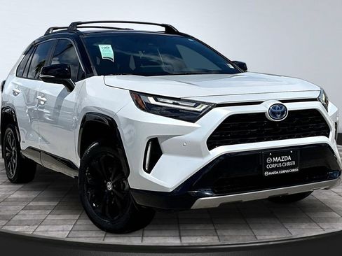 Used 2024 Toyota RAV4 XSE w/ Advanced Technology Package AWD/4WD image 4