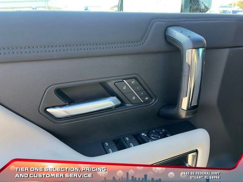 New 2026 GMC Hummer EV SUV image 21