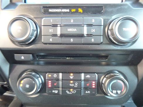 Used 2018 Ford F150 XLT w/ Equipment Group 302A Luxury image 16