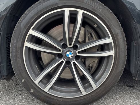 Used 2022 BMW 750i xDrive w/ Executive Package AWD/4WD image 11