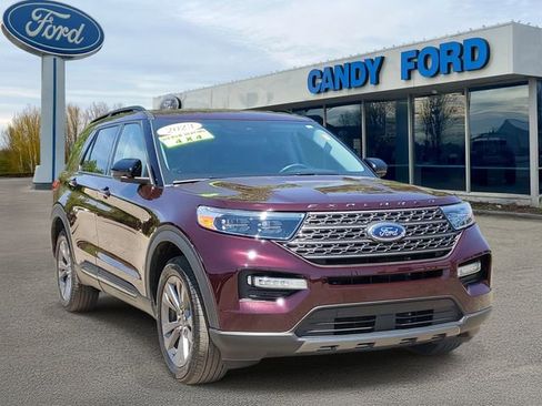 Used 2023 Ford Explorer XLT w/ Equipment Group 202A AWD/4WD image 1