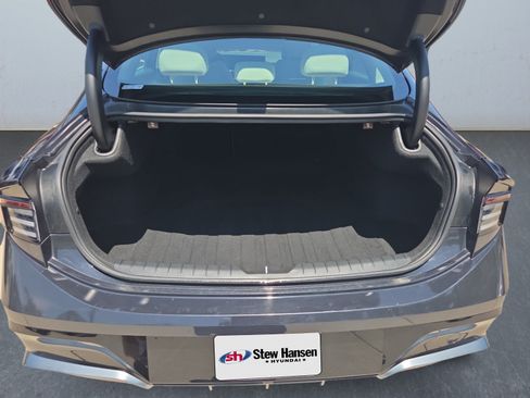 Certified 2024 Hyundai Sonata SEL FWD image 16