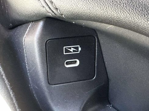 Used 2024 Honda HR-V EX-L image 28