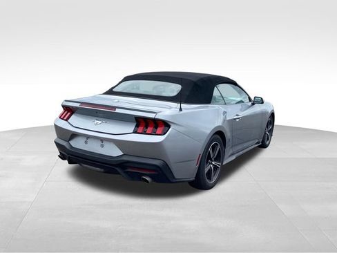 Used 2024 Ford Mustang Premium RWD image 3