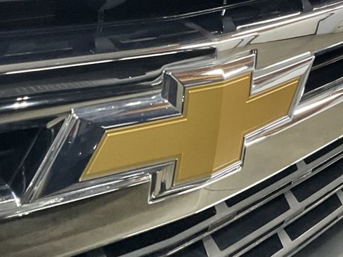 Used 2019 Chevrolet Silverado 1500 LT w/ All-Star Edition image 6