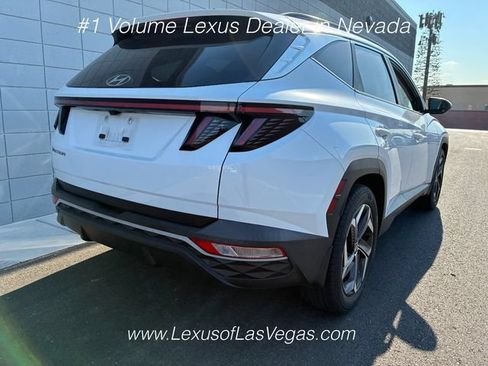 Used 2022 Hyundai Tucson SEL w/ Convenience + Premium Package FWD image 3