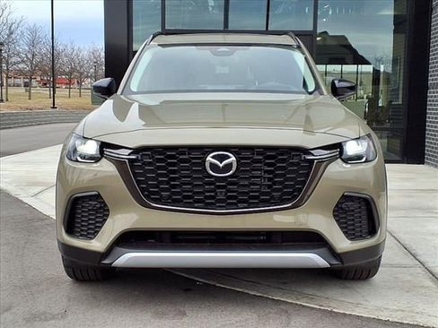 Certified 2025 MAZDA CX-70 3.3 Turbo w/ Premium Package image 6