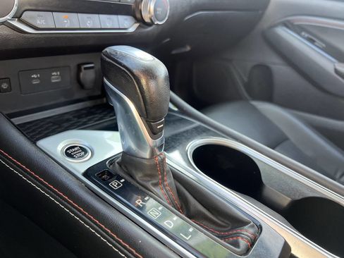 Used 2023 Nissan Altima 2.5 SR w/ SR Premium Package image 38