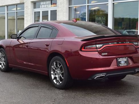 Used 2017 Dodge Charger SXT w/ AWD Plus Group image 10