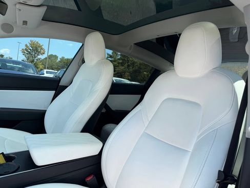 Used 2018 Tesla Model 3 AWD/4WD image 10