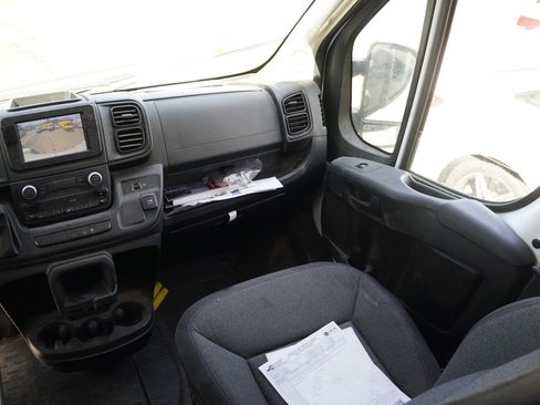 Used 2023 RAM ProMaster 2500 FWD image 23